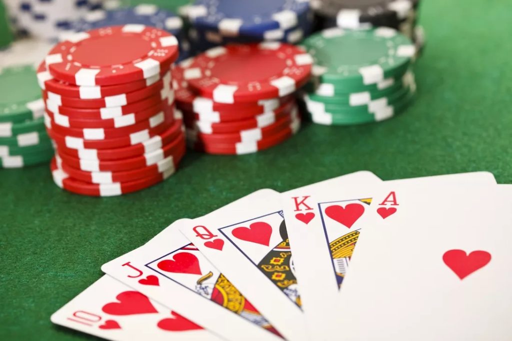 Virtual Poker, Real Victories - Online Strategy Unleashed